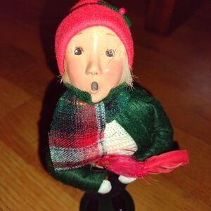 Byers Vintage Caroler With Red Bird